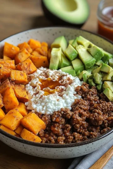 Hot Honey Ground Beef Bowl
