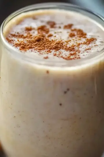 Cinnamon Roll Protein Shake