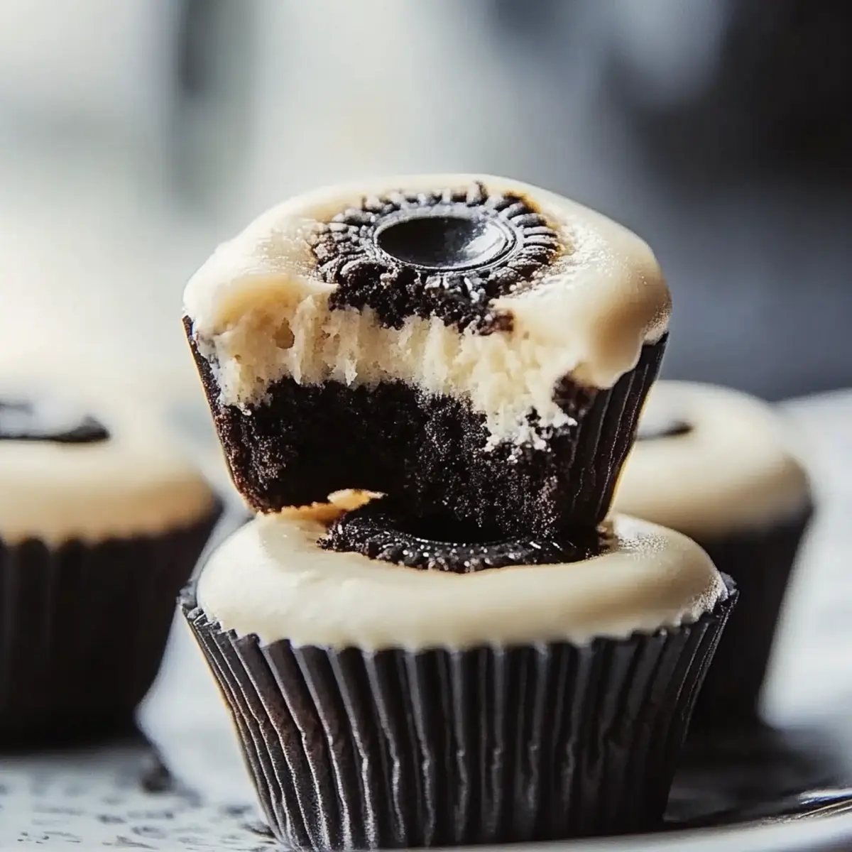 Oreo Cheesecake Bites